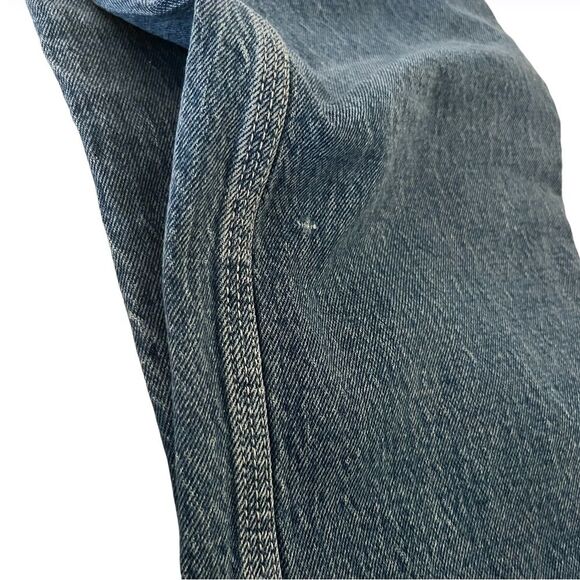 LEVIS Premium Wedgie Straight Fit Jeans Medium Wash Cropped Womens Size 28 - Picture 11 of 14